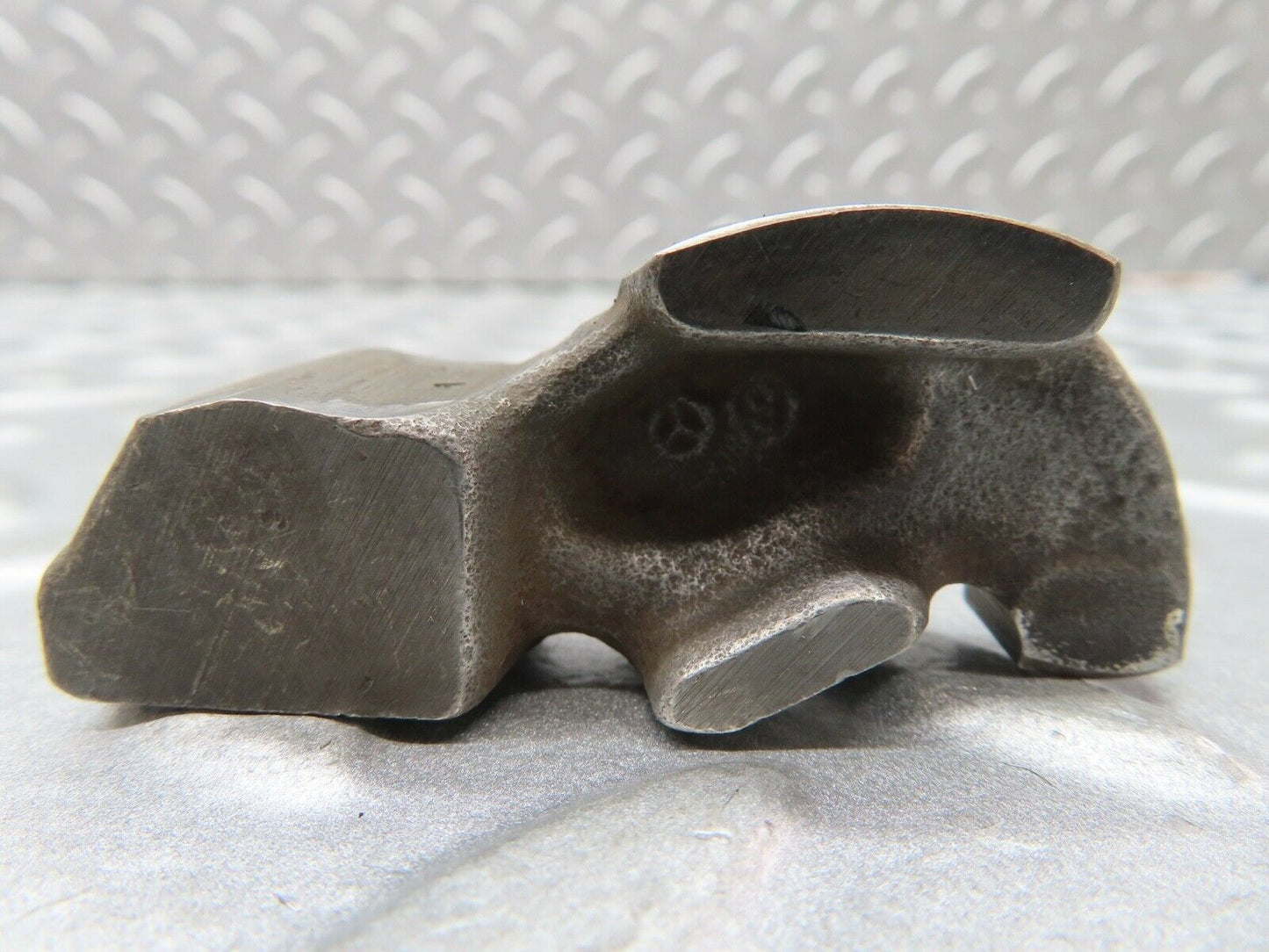 16958 Mercedes-Benz C123 280CE Coupe Valve Rocker Arm With Retaining Spring
