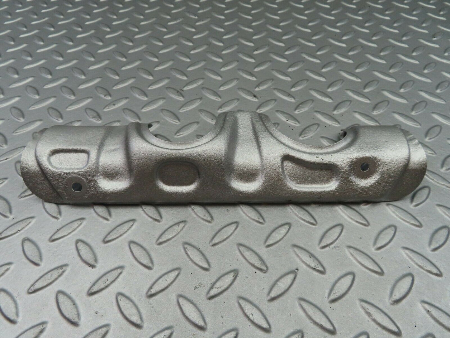 7070 Mercedes-Benz C107 350SLC Coupe Heat Plate For Exhaust Manifold