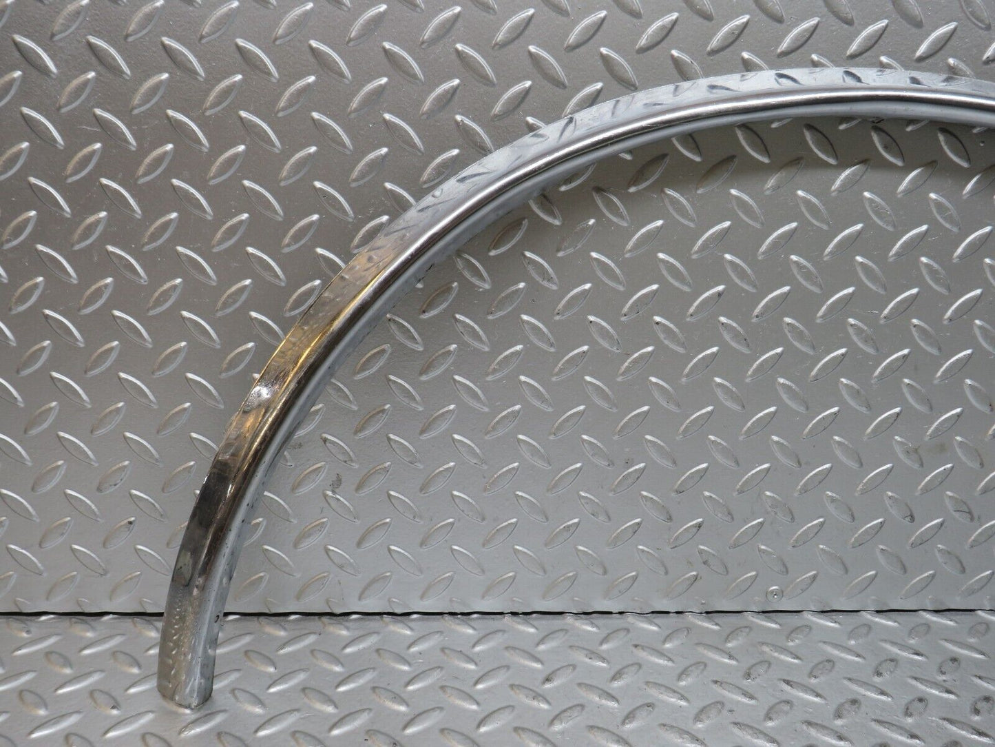28180 Mercedes-Benz W123 280E Wheel Arch Chrome Fender Trim Front Left