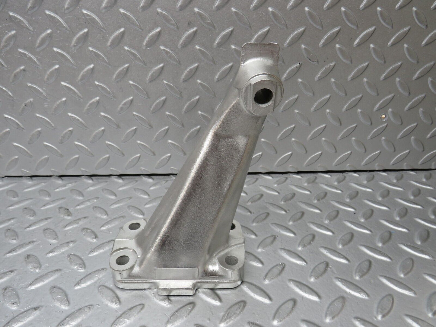 35476 Mercedes-Benz R107 280SL Engine Mount Bracket Left 1802233804