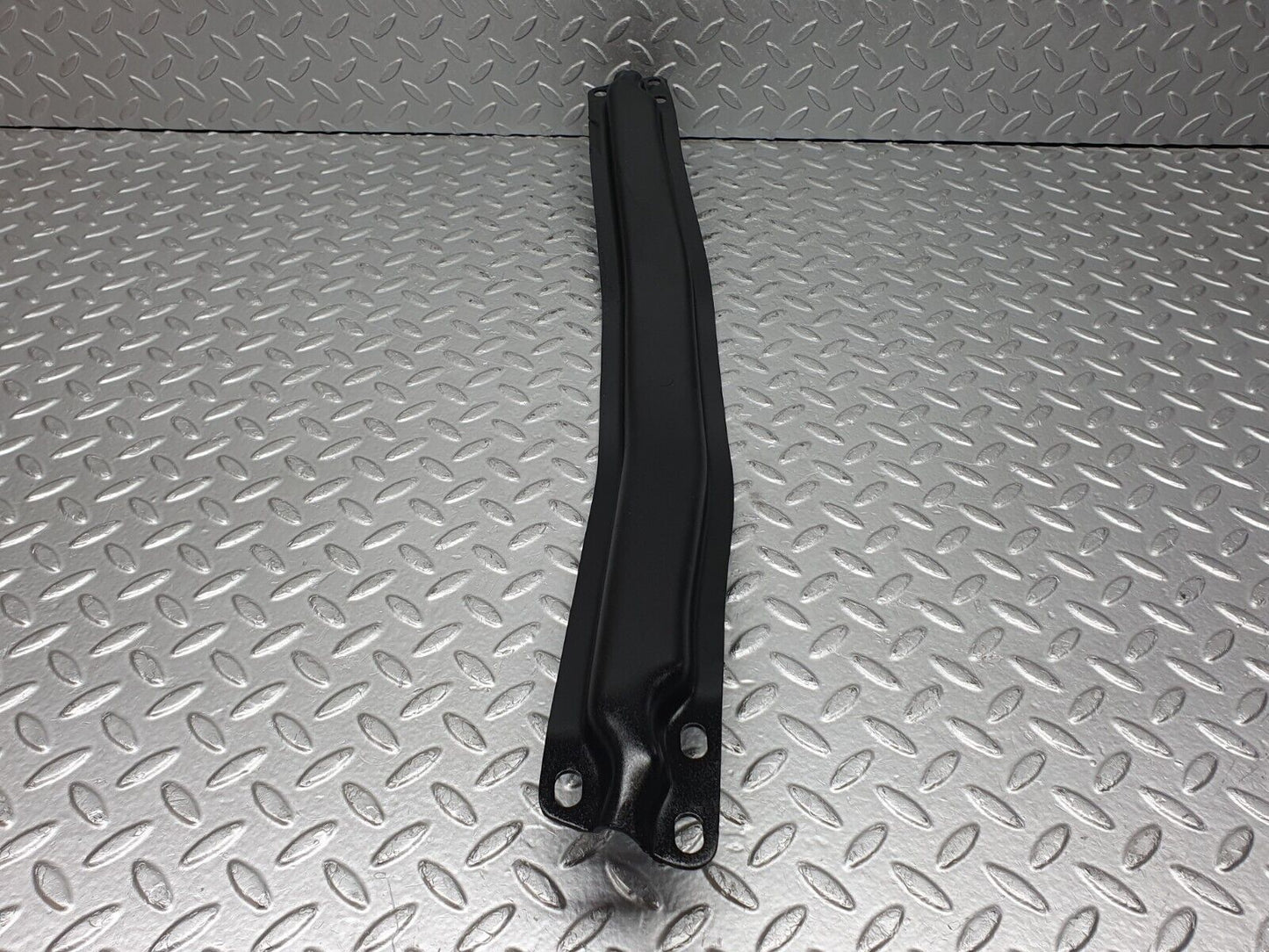 41199 Mercedes-Benz W126 300SE Engine Mount Bracket Support