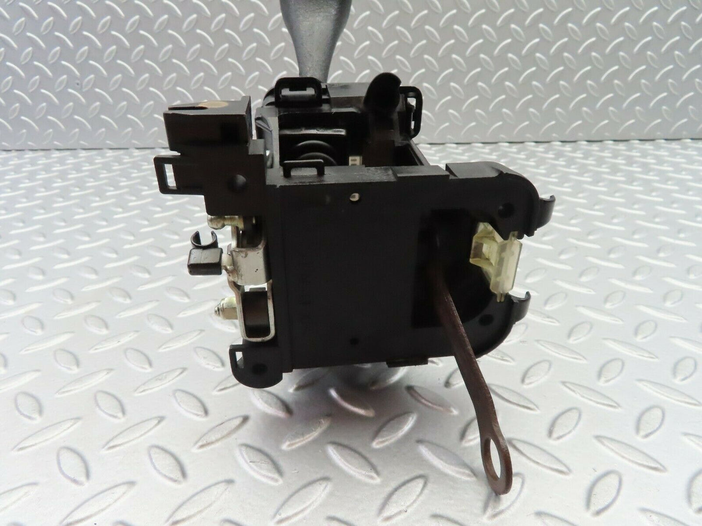 6708 Mercedes-Benz S124 E220 Wagon Automatic Gear Selector 1292670637