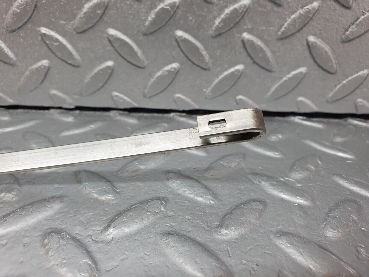 43209 Mercedes-Benz W108 280SE Windscreen Wiper Arm Right Side