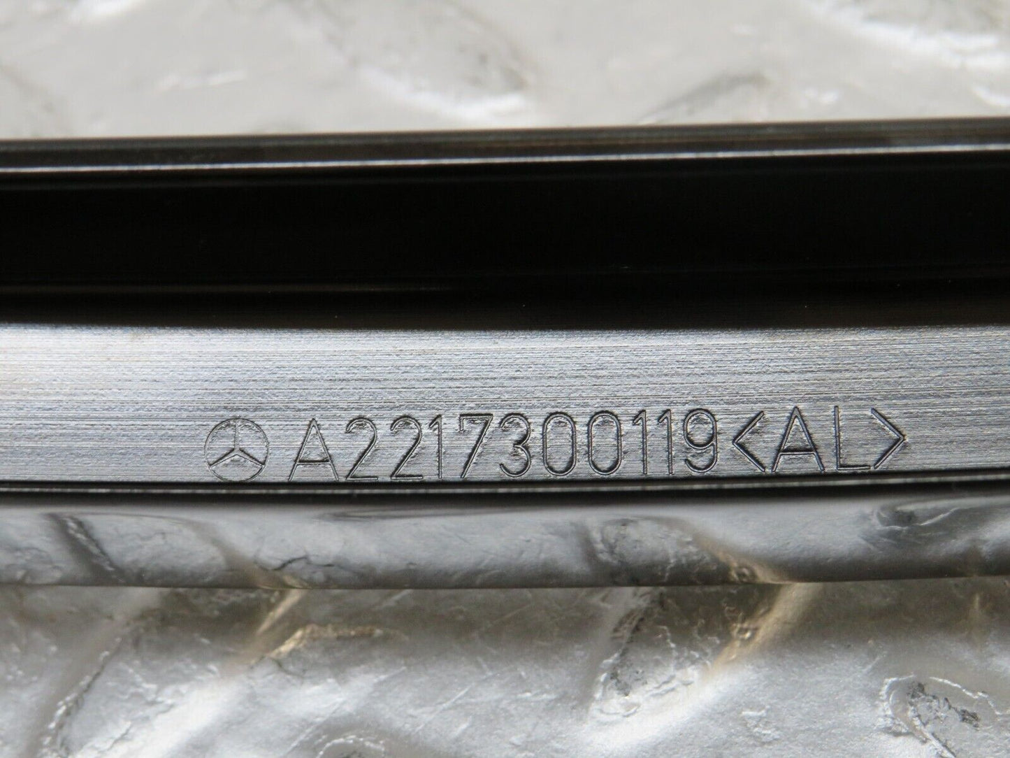35257 Mercedes-Benz W221 Rear Left Door Window Channel 2217300119