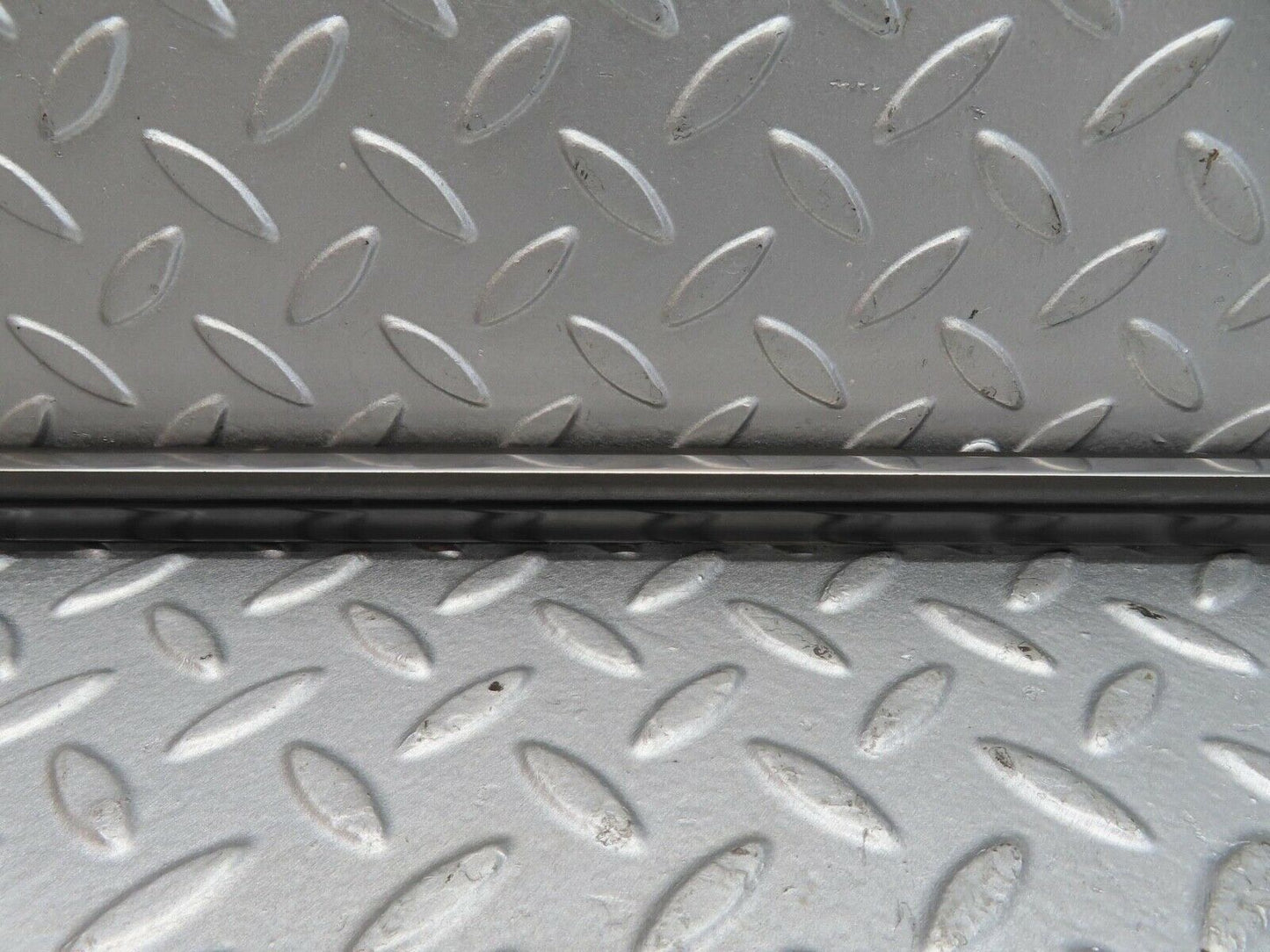 13449 Mercedes-Benz W123 200 Rear Left Door Centre Moulding Trim