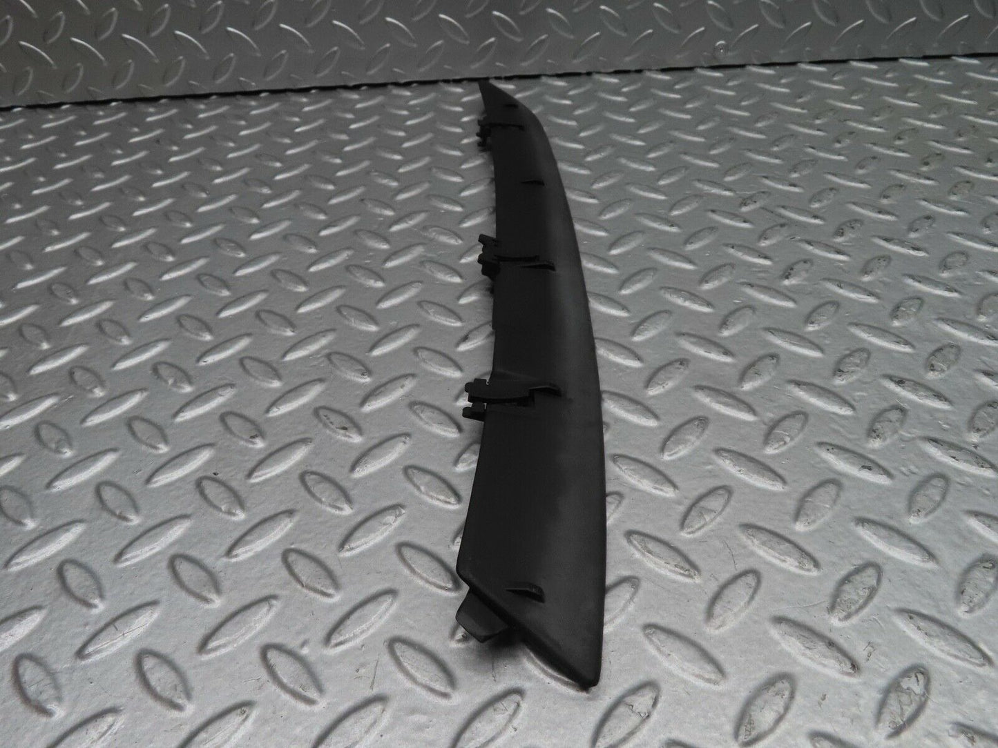21064 Mercedes-Benz W123 230E Rear Left C Pillar Plastic Trim 1236980114
