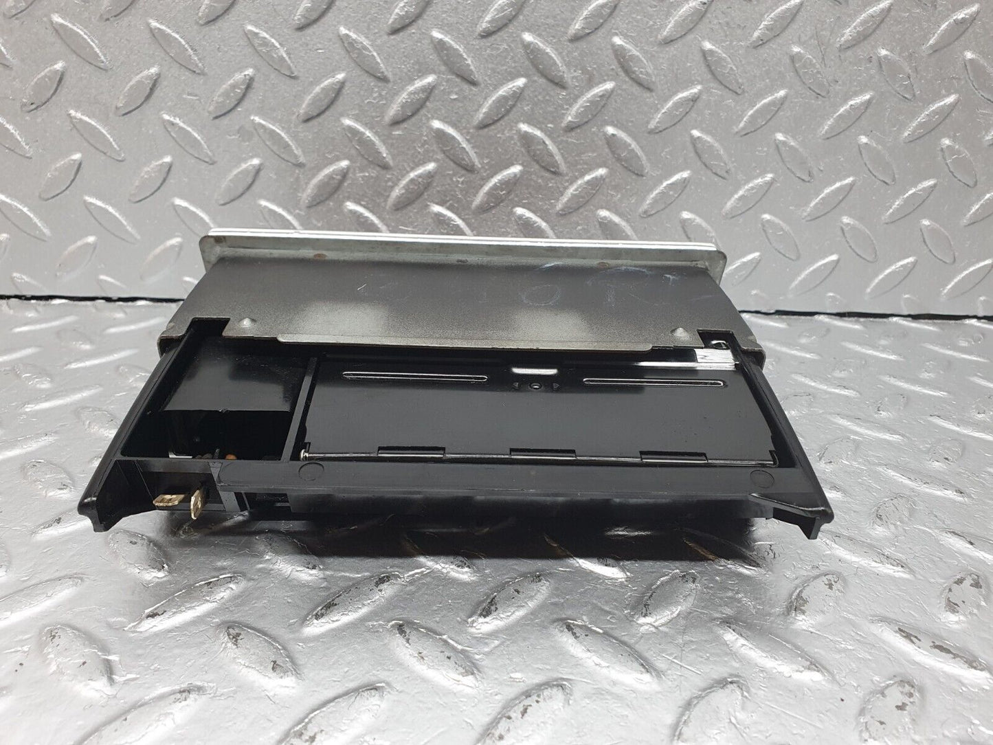 40975 Mercedes-Benz W126 300SE Centre Console Ashtray Wood Finish