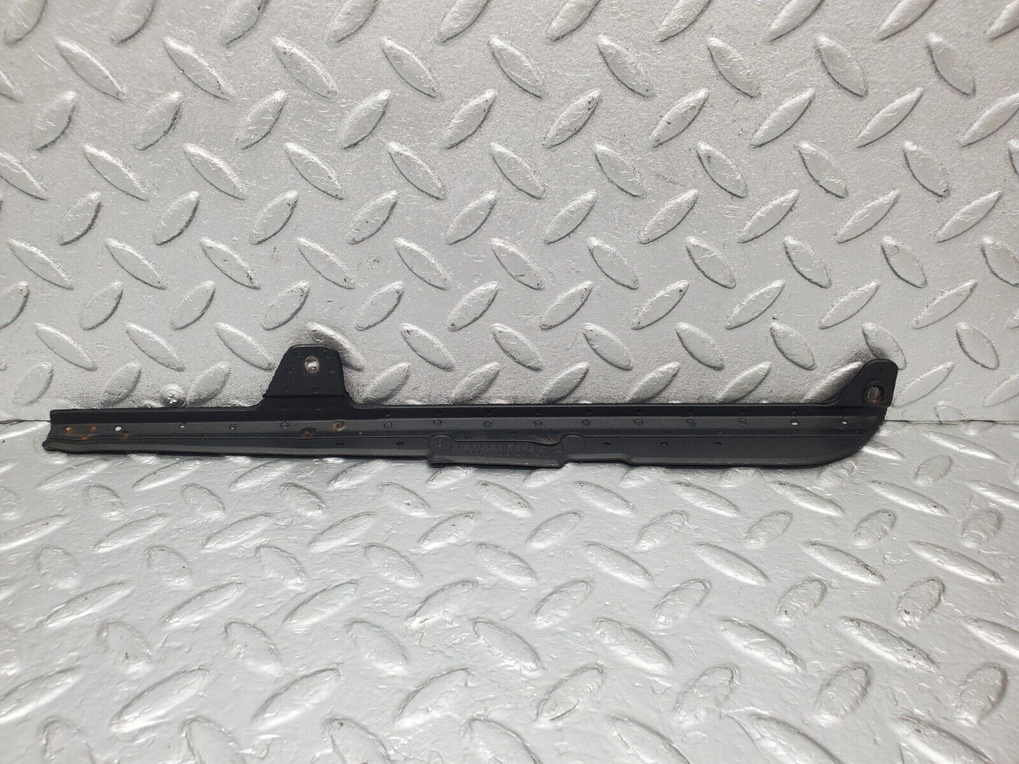 46148 Mercedes-Benz W124 Sunroof Rubber Cover Trim 1407800292 1407800192