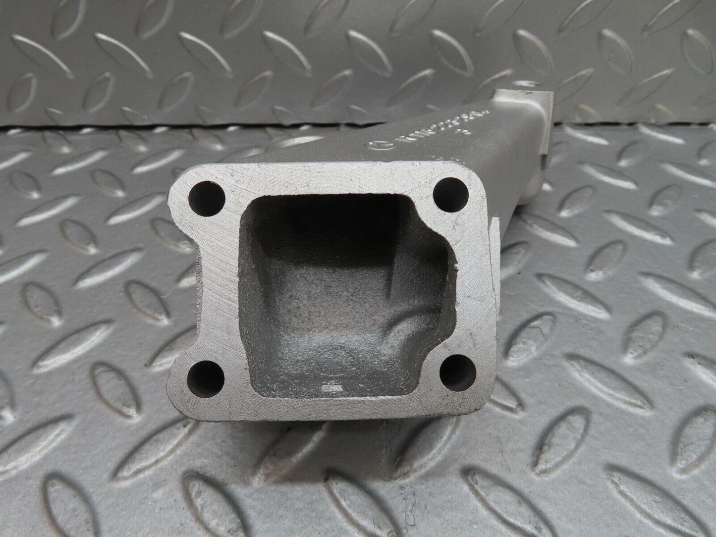 14364 Mercedes-Benz W116 350SE Engine Mount Bracket Left Side 1162232904