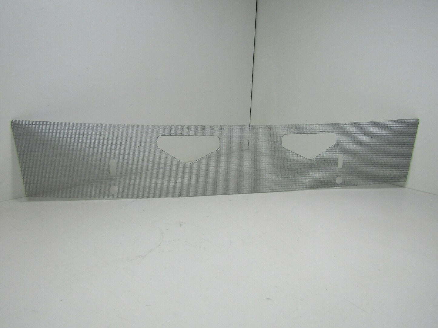 2129 Mercedes-Benz W116 350SE Lower Grille For Air Vent Grille