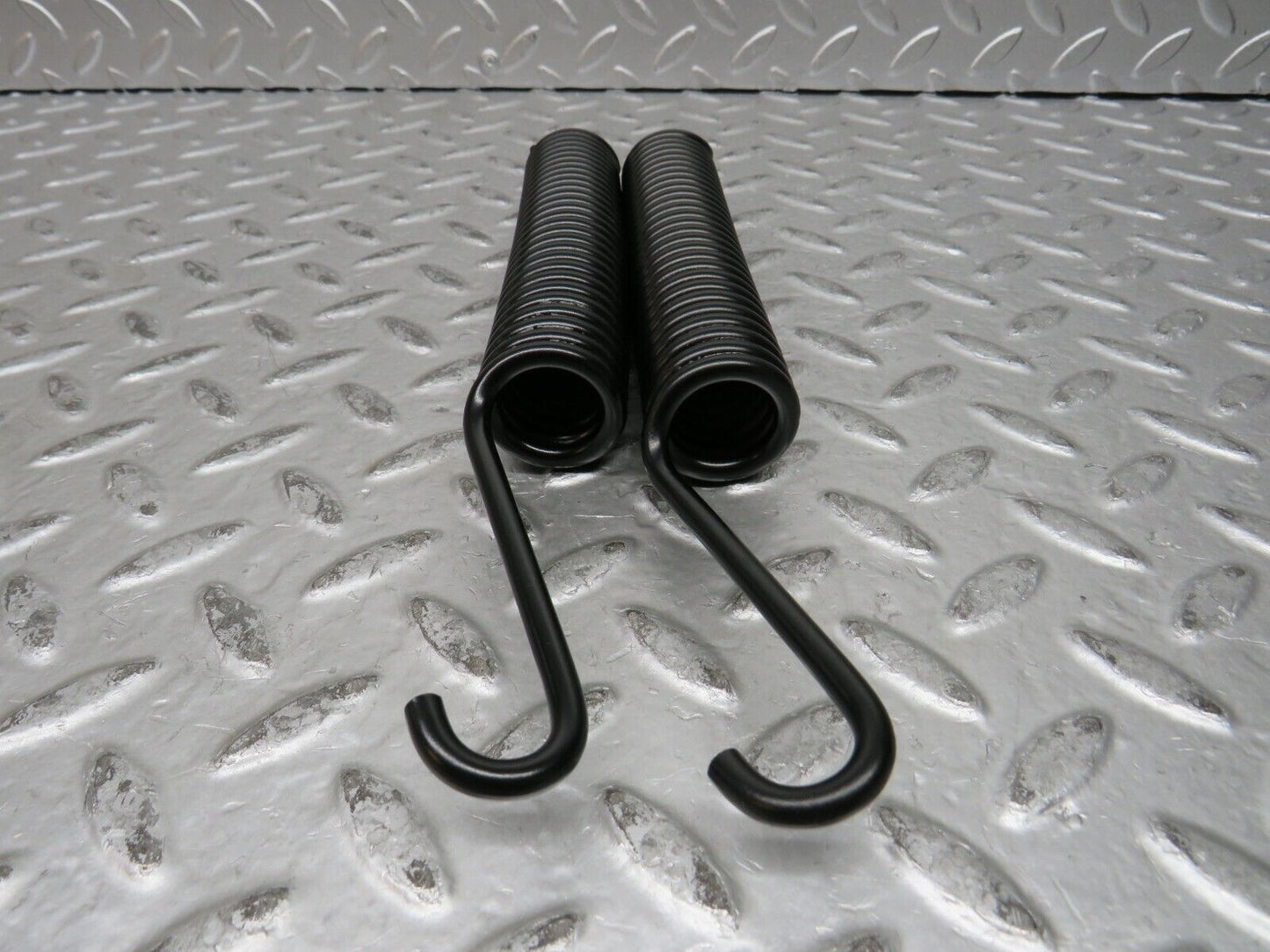 28403 Mercedes-Benz S123 240D Wagon Bonnet Hinge Spring Pair