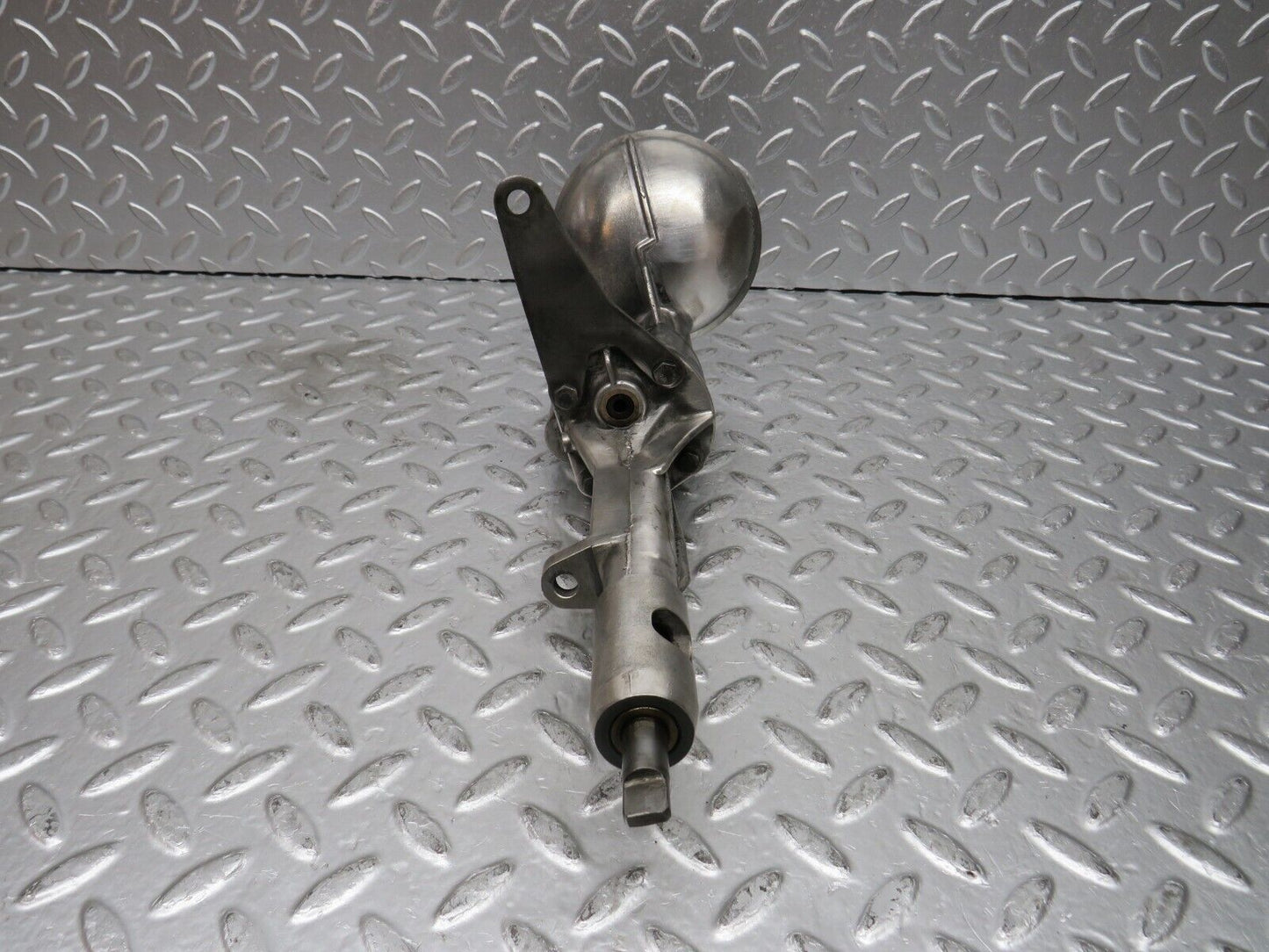 31152 Mercedes-Benz W123 200D Oil Pump 1151800102 1151860101