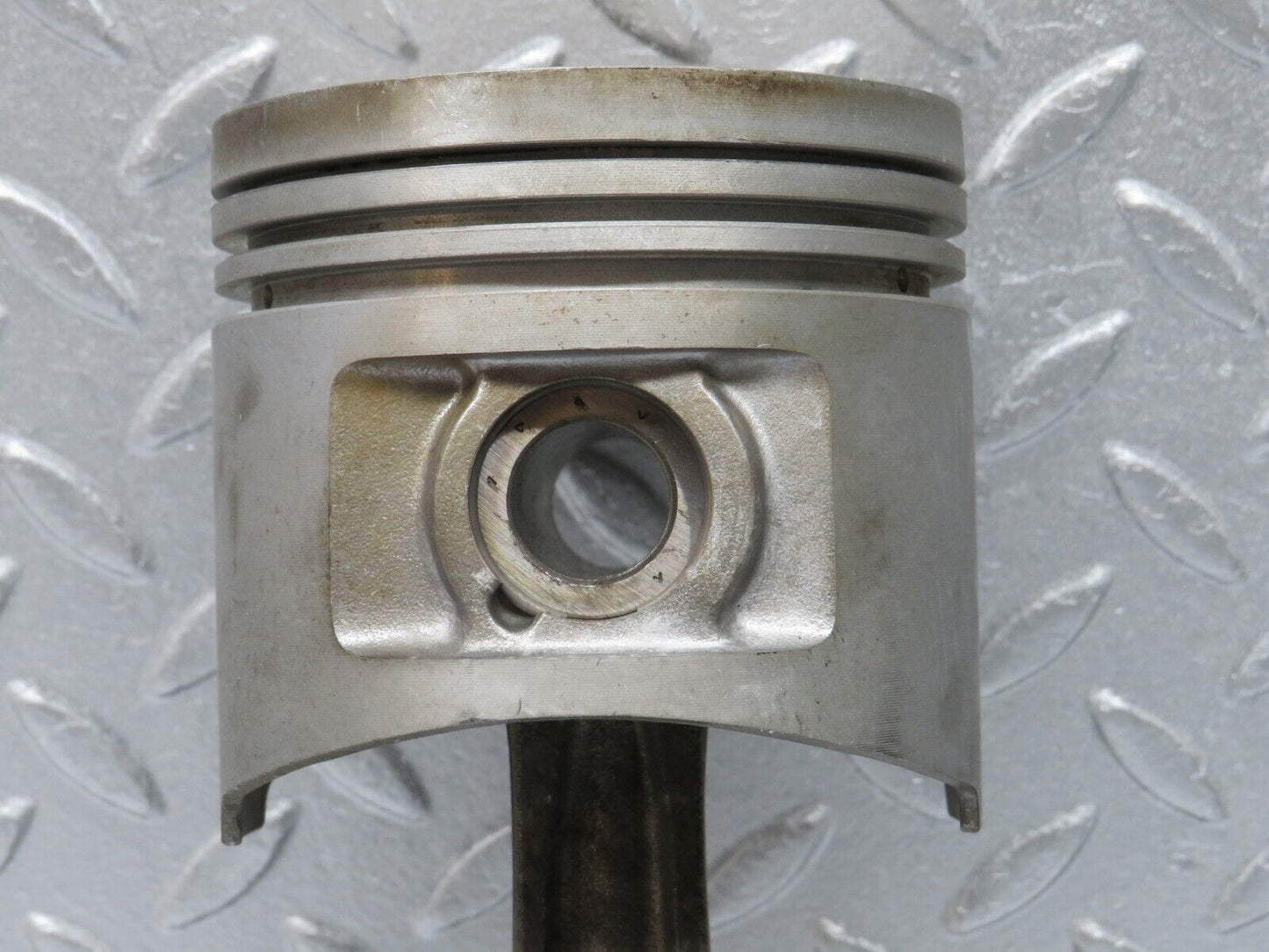 40026 Mercedes-Benz R107 350SL Piston With Connecting Rod 92.00mm