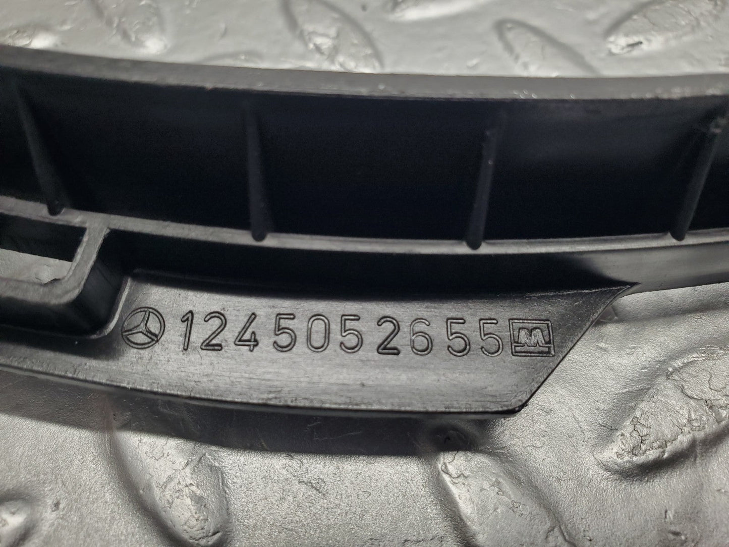 46928904
