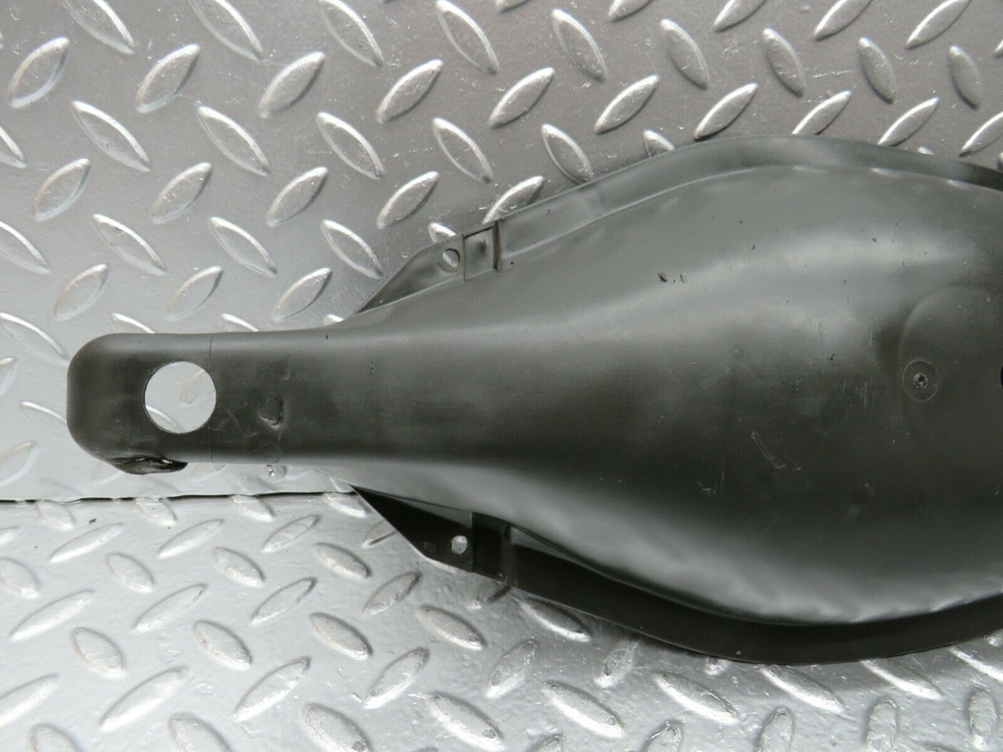 22427 Mercedes-Benz C124 E220 Coupe Rear Control Arm Cover  1293520188