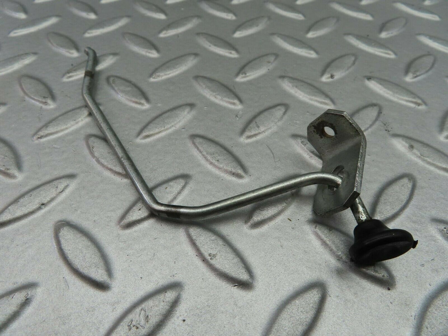 6734 Mercedes-Benz S124 E220 Wagon Rear Seat Bench Locking Mechanism Lock Left