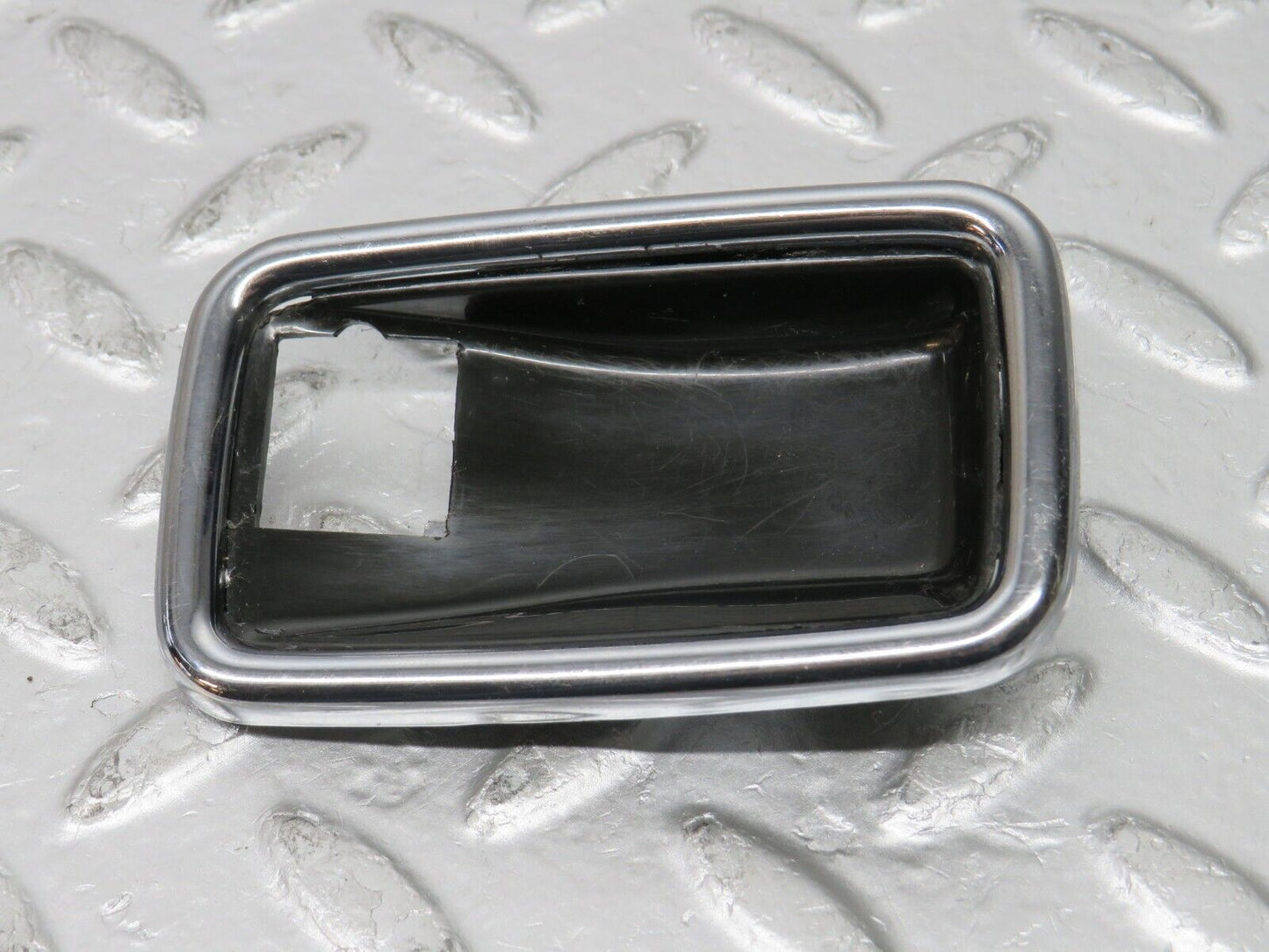 0553 Mercedes-Benz W123 230E Chrome Frame For Door Opener Right  1087660611