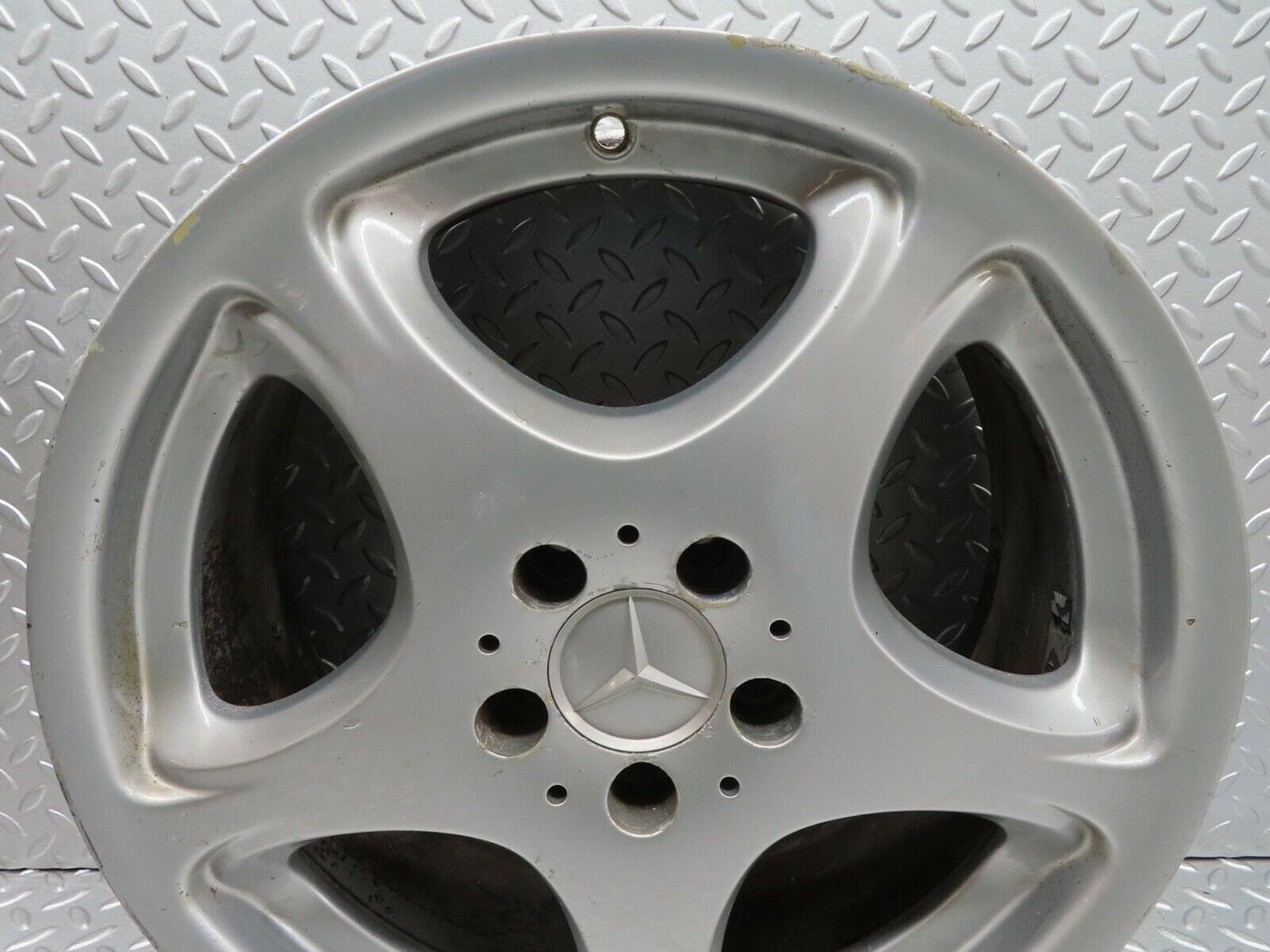15221 Mercedes-Benz W220 S430 Alloy Wheel 8Jx18H2 ET44 2204010302