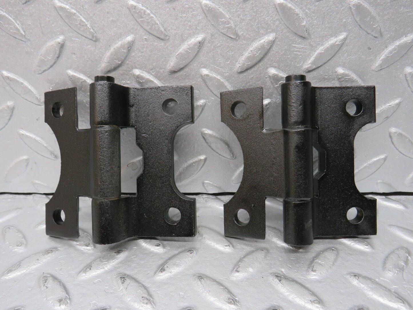 39234 Mercedes-Benz R107 500SL Door Hinge Right Side