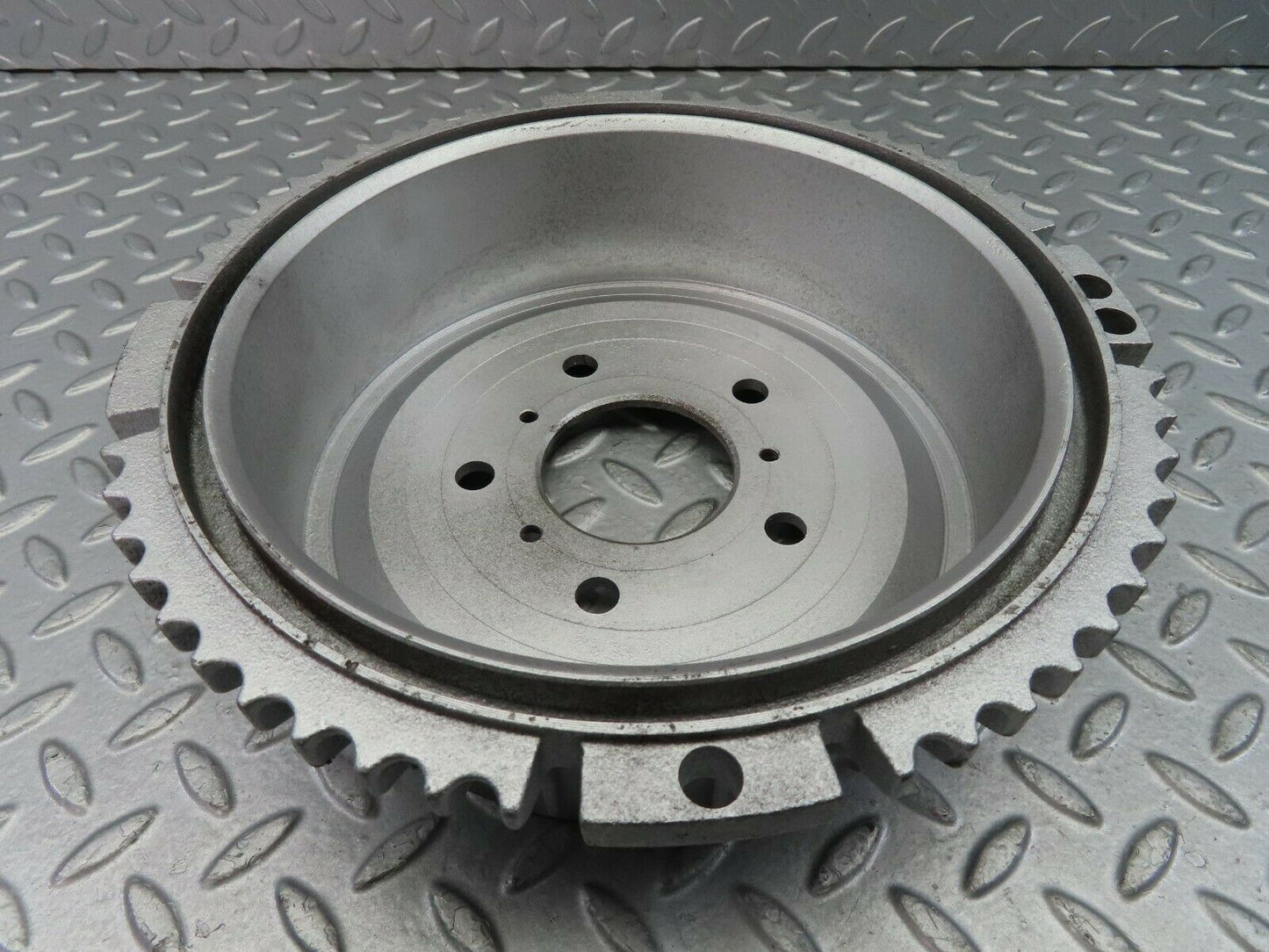 9214 Mercedes-Benz W111 Brake Drum