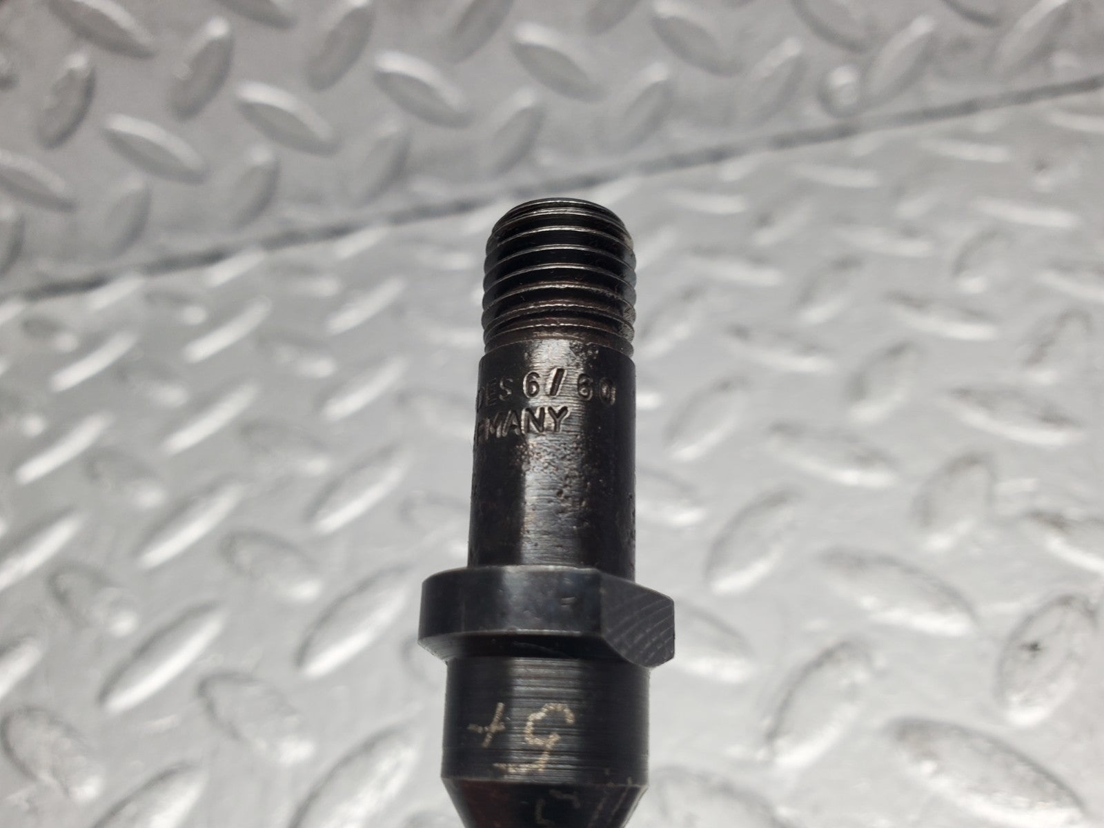 W112 fuel injector used OEM