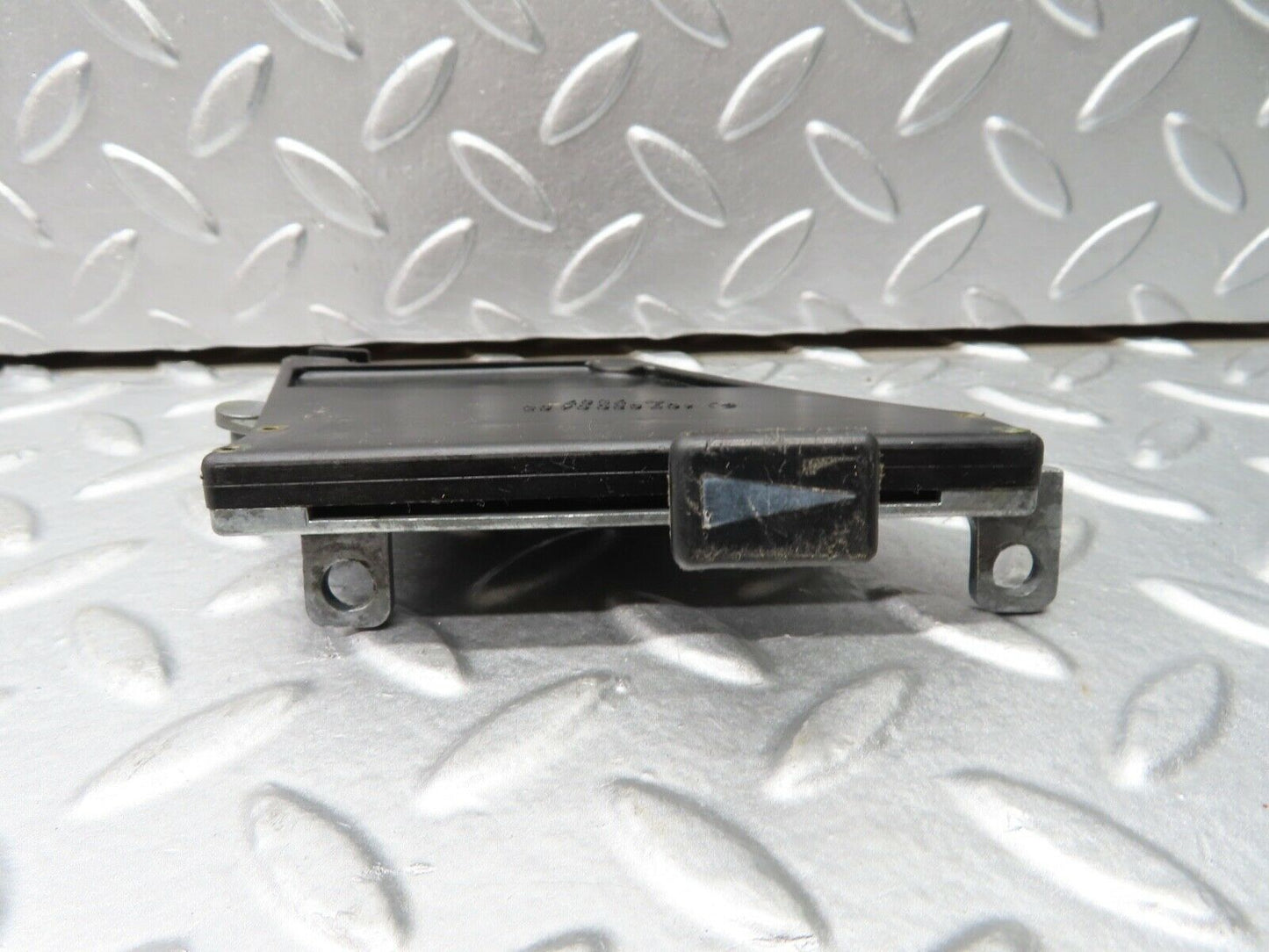 20590 Mercedes-Benz R107 450SL Air Vent Control Lever Right 1078300485