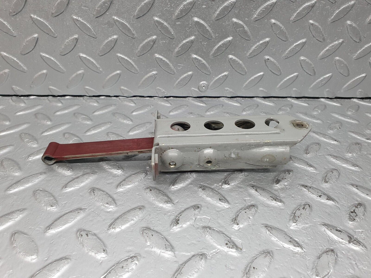41076 Mercedes-Benz W126 300SE Door Safety Check Strap Front