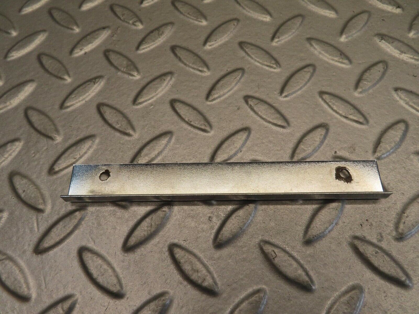 11759 Mercedes-Benz R107 450SL Chrome Cover Footwell Right