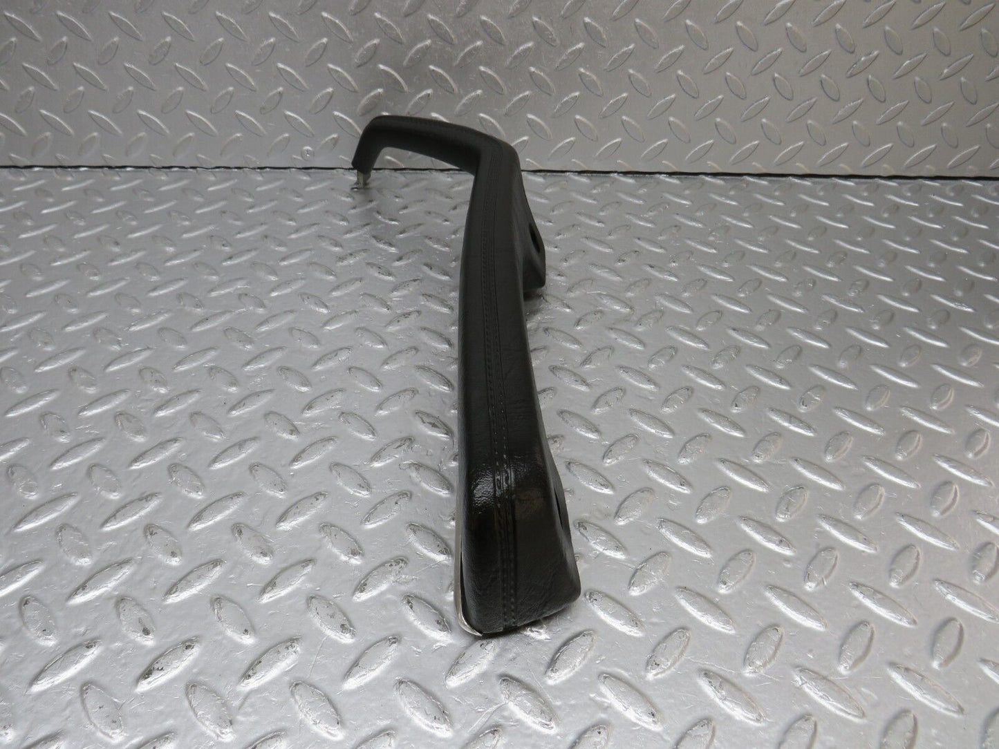 40555 Mercedes-Benz W123 300D Front Left Interior Door Handle Black 1239701701
