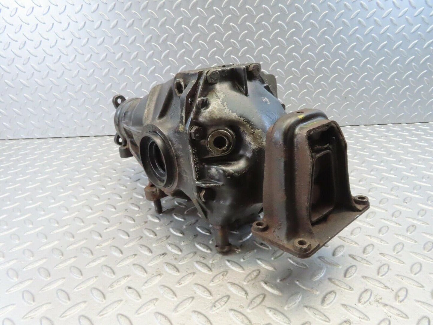 11619 Mercedes-Benz S123 230TE Wagon Rear Differential Ratio 3.58 1153513208