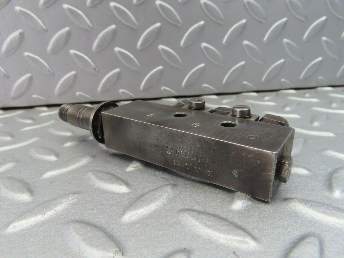 8280 Mercedes-Benz W111 Injection Distributor EPVT1P1Z