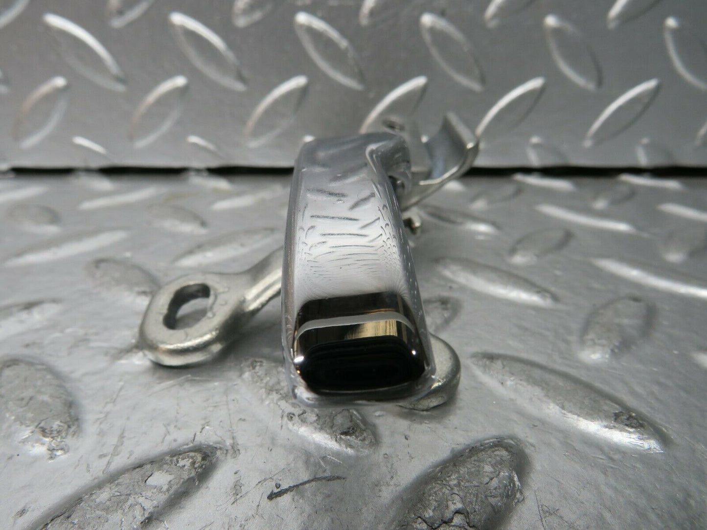 23265 Mercedes-Benz W116 350SE Left Interior Door Handle Chrome 1167660119