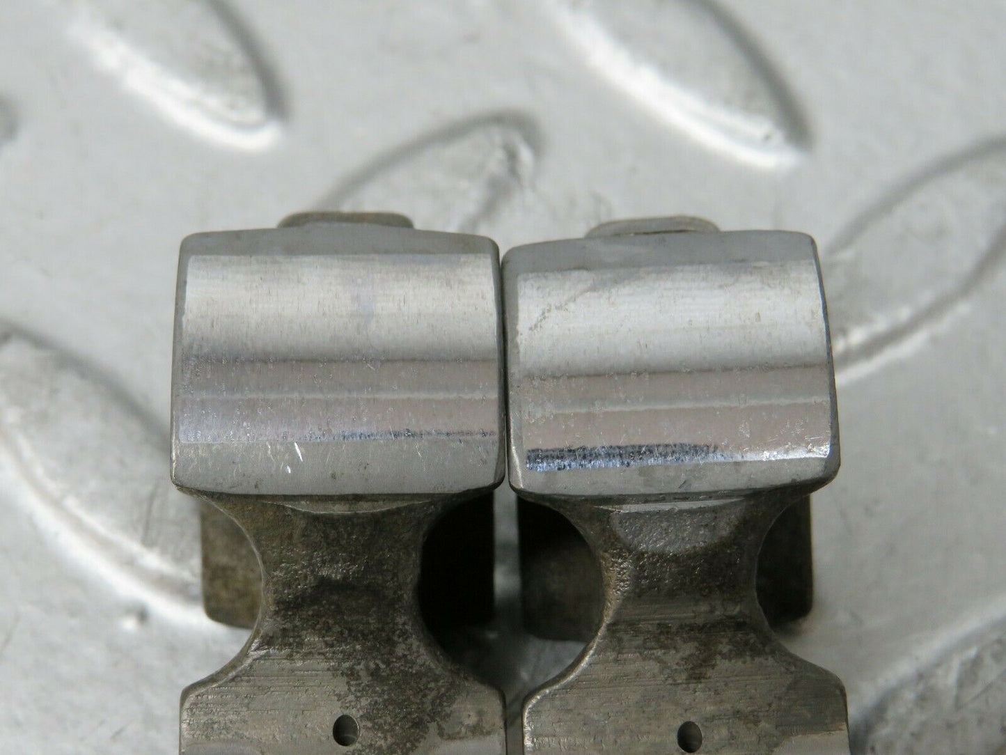 23573 Mercedes-Benz W114 280E Valve Rocker Arm With Retaining Spring