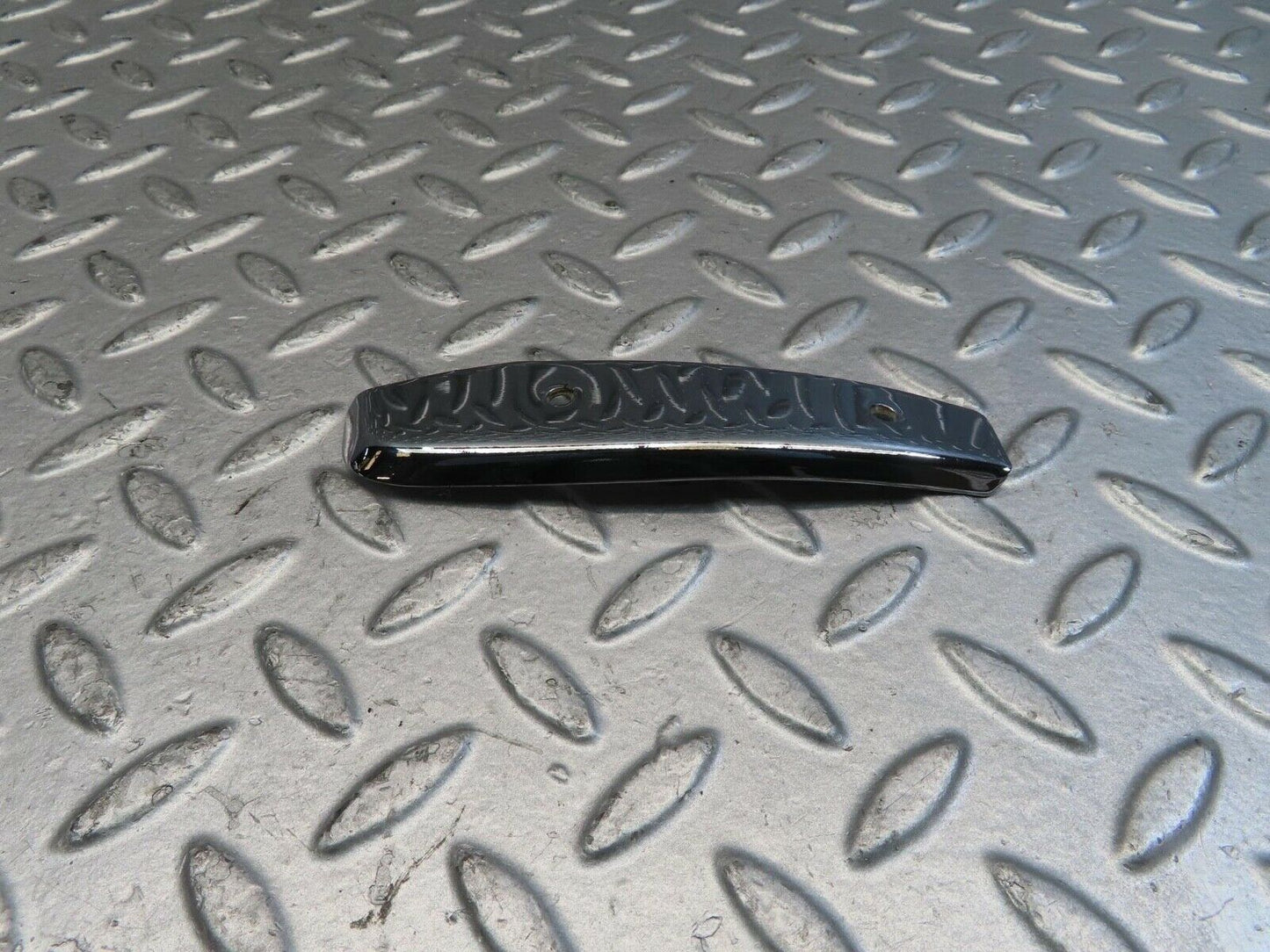 11360 Mercedes-Benz C123 230CE Coupe Left Door Chrome Front Cover