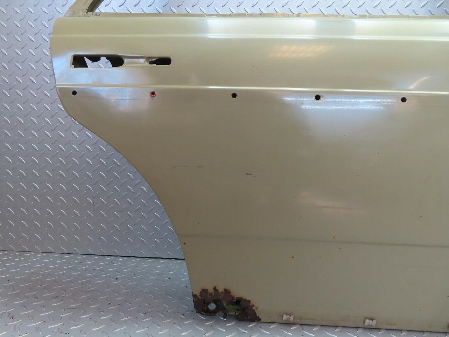 13641 Mercedes-Benz W123 200 Rear Right Door
