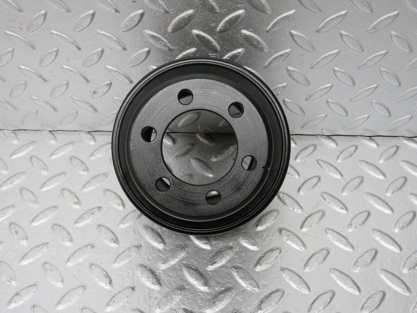 33075 Mercedes-Benz C107 R107 350 V8 Crankshaft Pulley