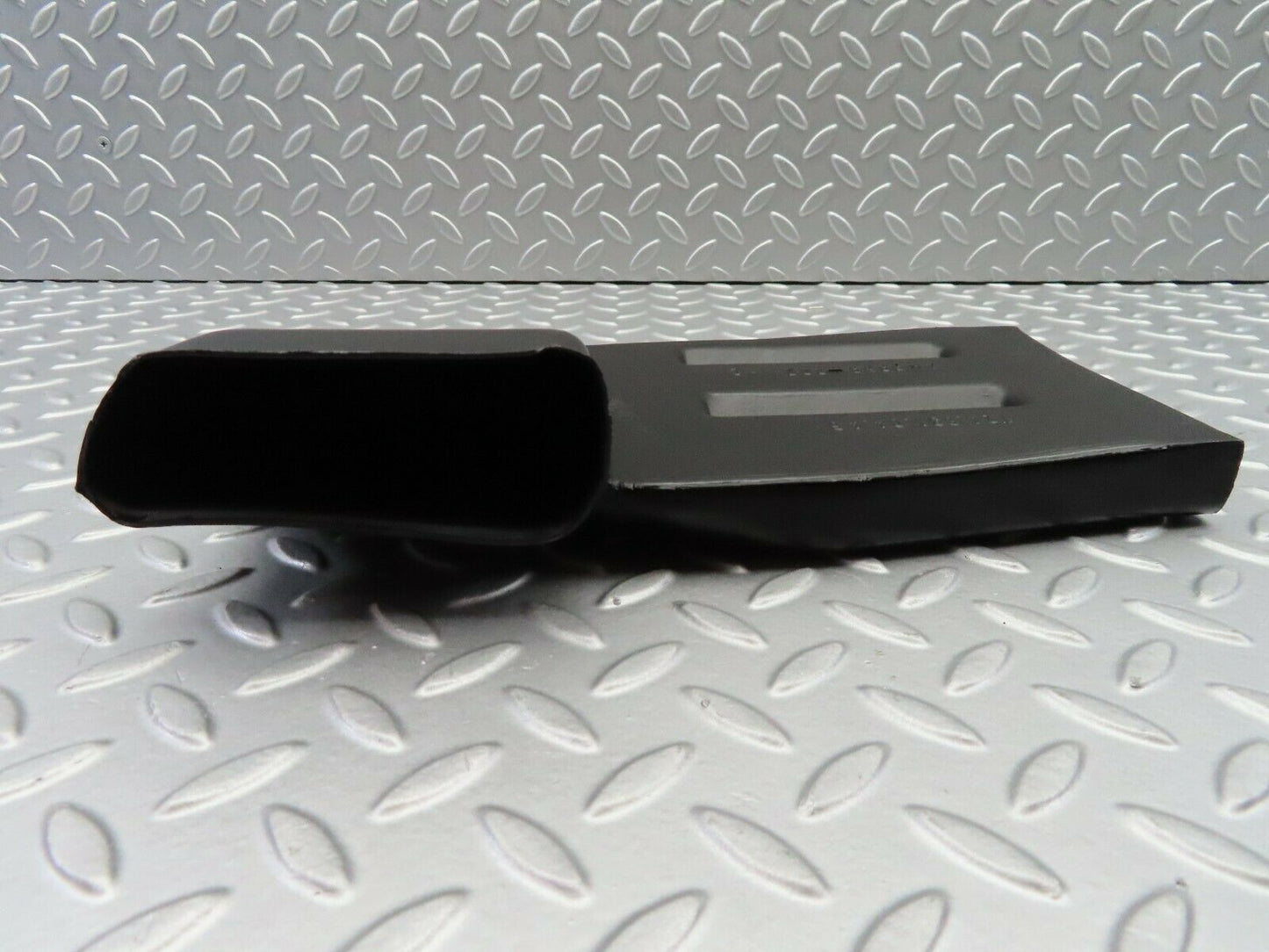 6496 Mercedes-Benz S124 E220 Wagon Ventilation Air Duct Right Side 1248310446