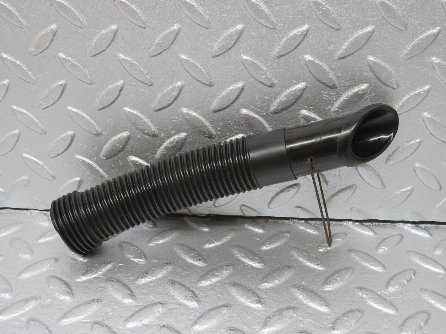 40314 Mercedes-Benz W110 230 Dash Air Vent Pipe
