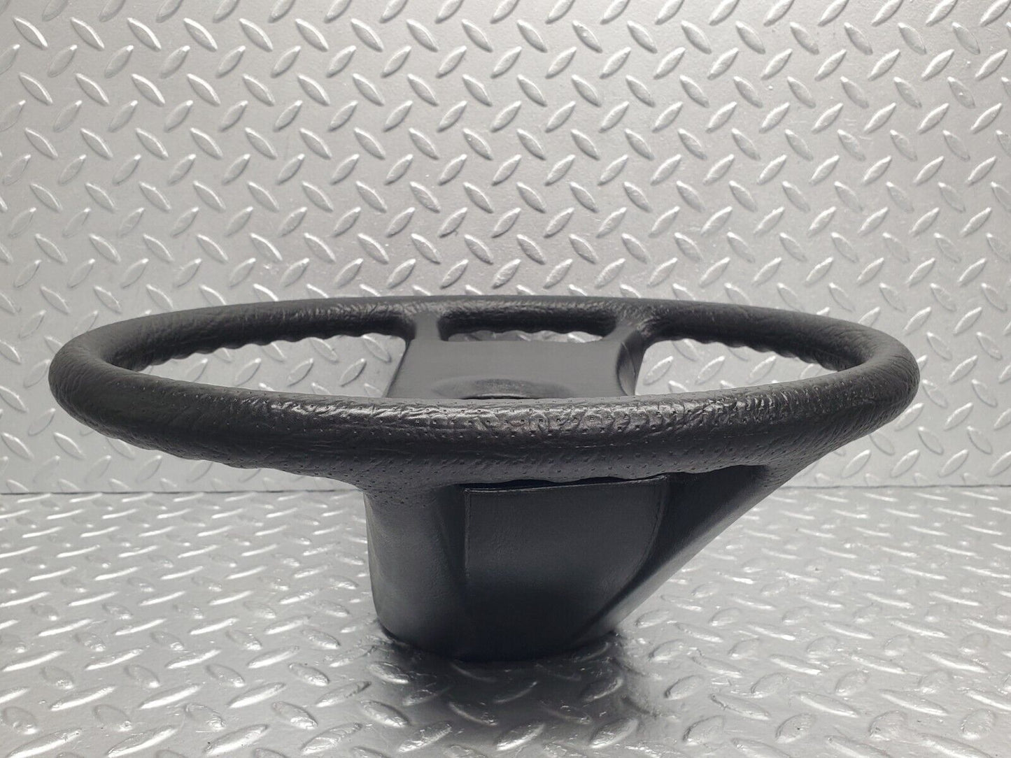 46367 Mercedes-Benz C123 280CE Coupe Steering Wheel 1264640017