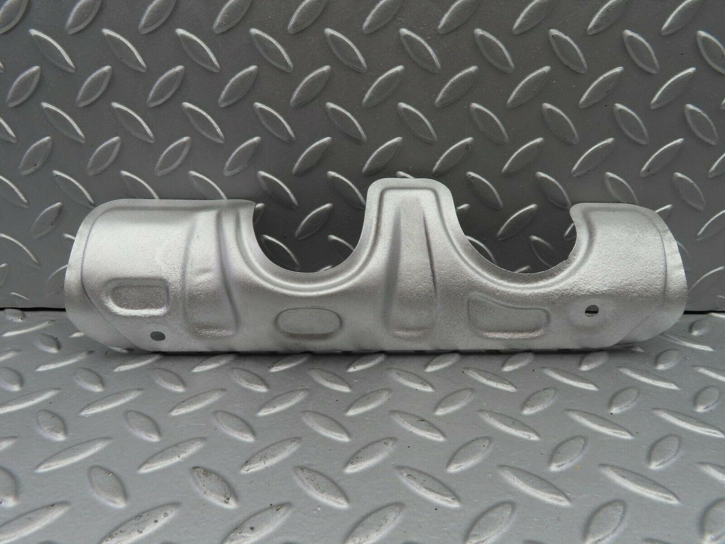 7071 Mercedes-Benz C107 350SLC Coupe Heat Plate For Exhaust Manifold
