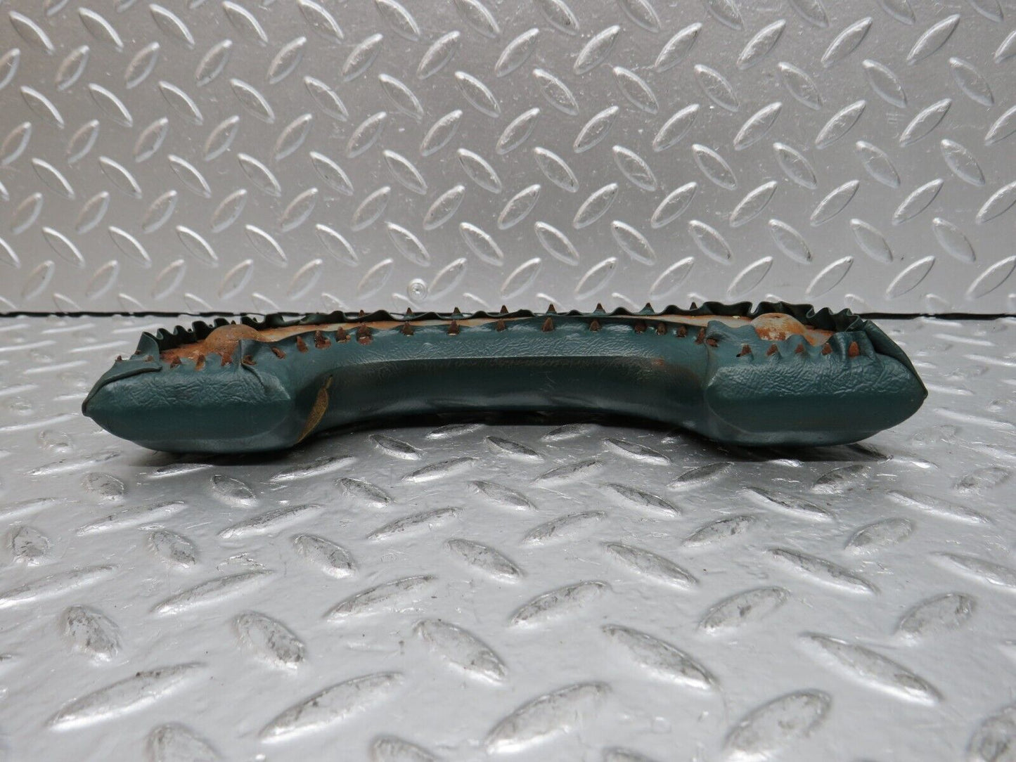 0250 Mercedes-Benz W120 Ponton Arm Rest Top Pad Green