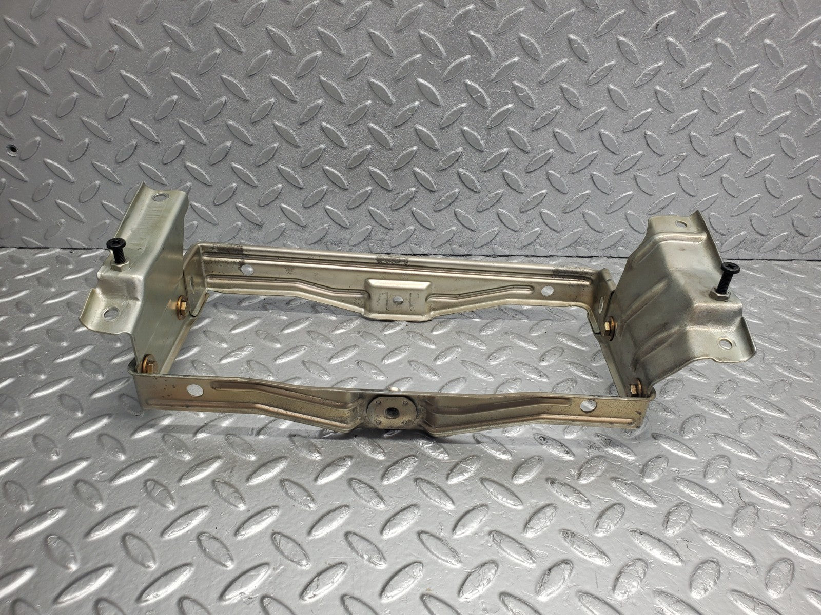 W124 Wagon dash airbag support bracket used OEM