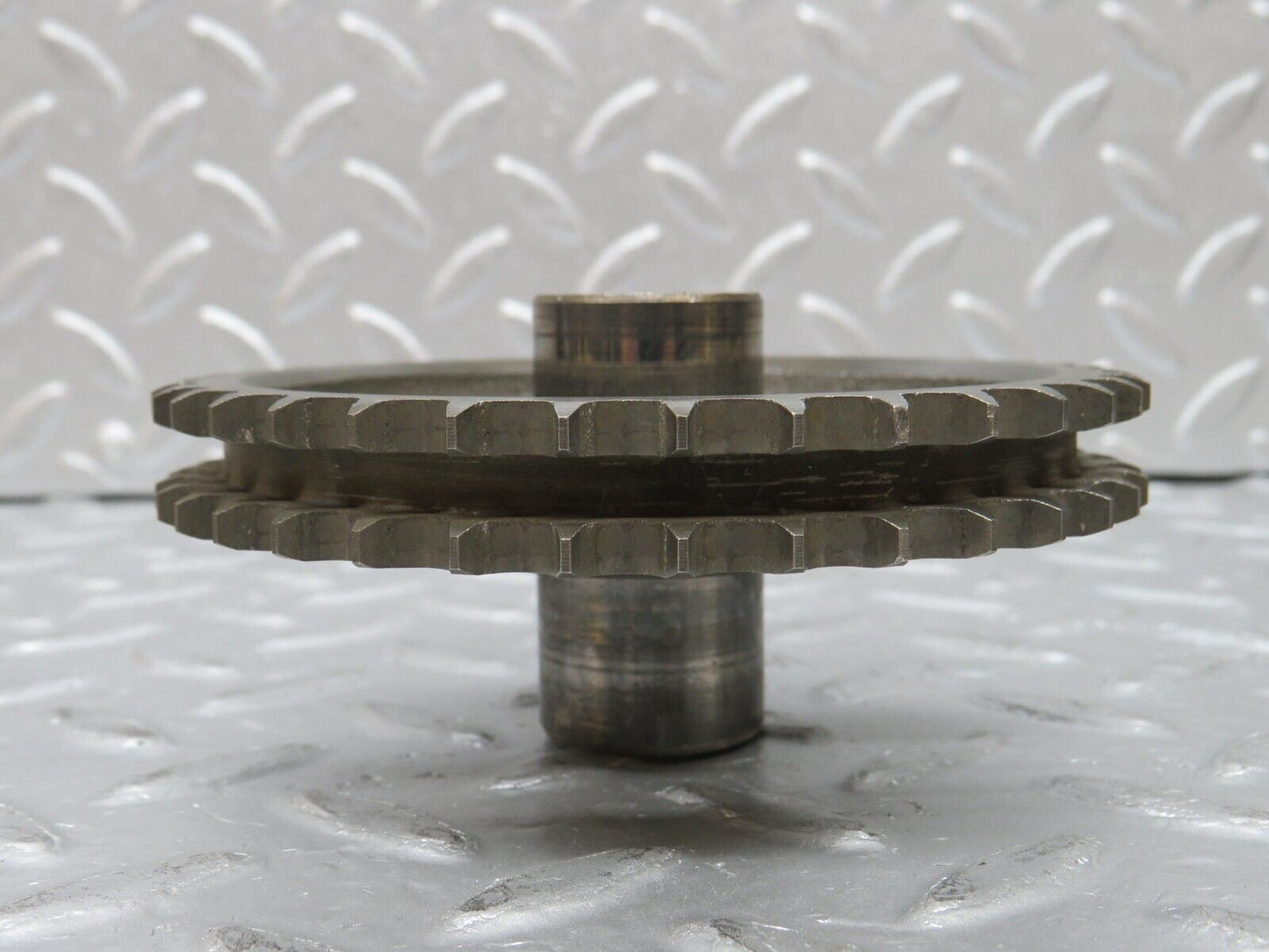 32765 Mercedes-Benz C107 R107 350 V8 Timing Gear Sprocket 1160770312
