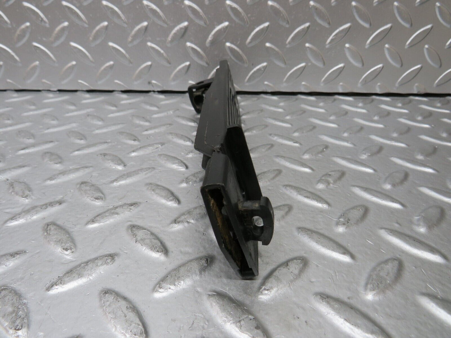 29852 Mercedes-Benz W123 230E Accelerator Pedal