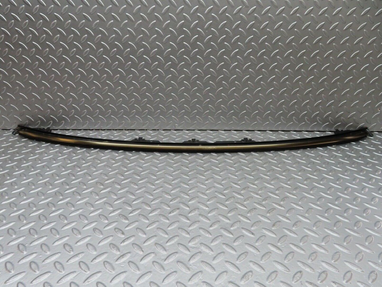 19924 Mercedes-Benz R129 300SL Coupe Front Windscreen Top Chrome Trim
