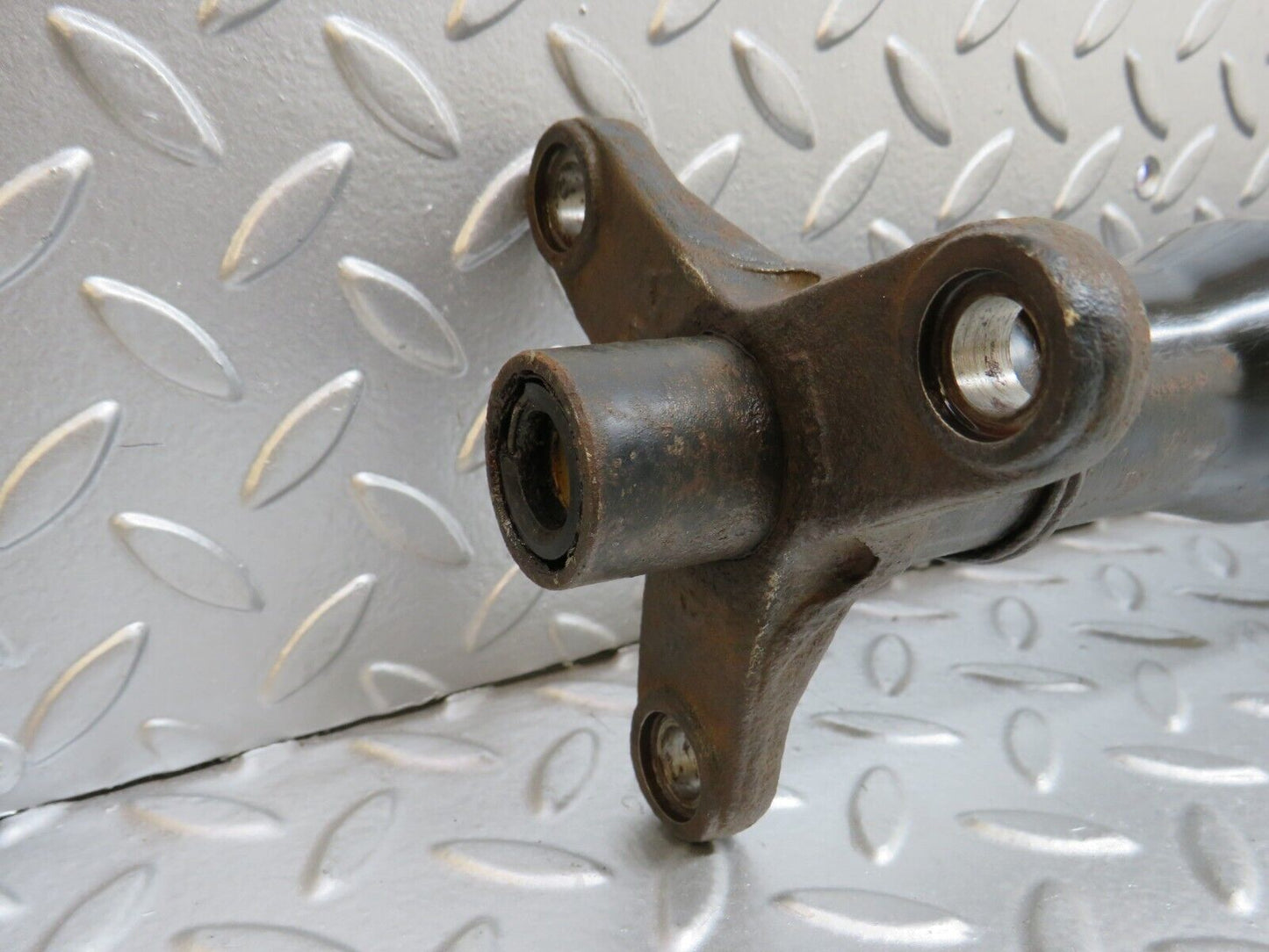 34671 Mercedes-Benz C126 380SEC Coupe Cardan Shaft Prop Shaft