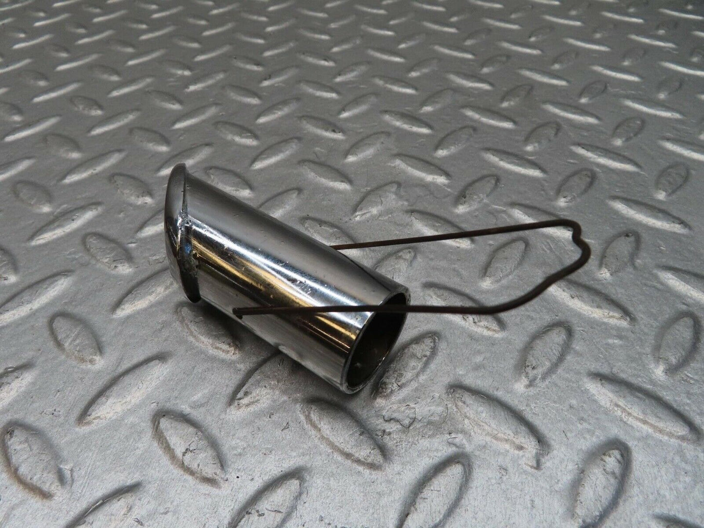 12894 Mercedes-Benz W111 220SE Dashboard Chrome Air Vent Right Side