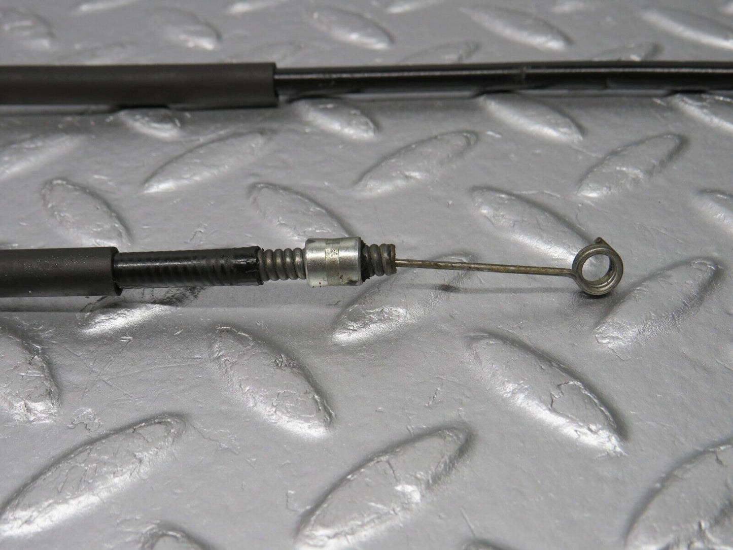 39076 Mercedes-Benz C114 250 Coupe Heater Control Cable 2x