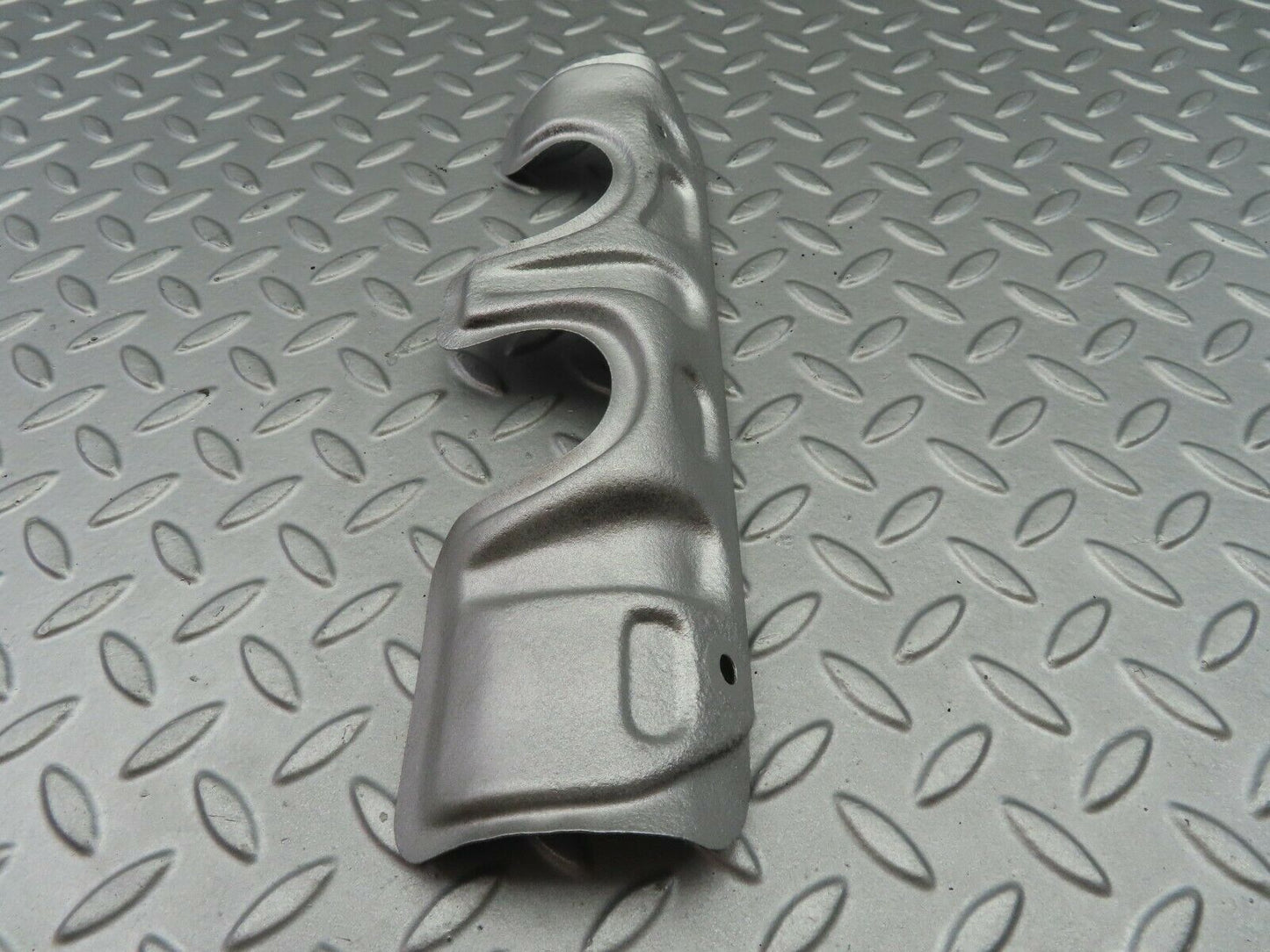7070 Mercedes-Benz C107 350SLC Coupe Heat Plate For Exhaust Manifold