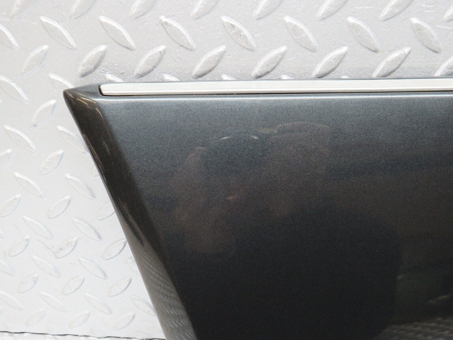 37832 Mercedes-Benz A124 320E Cabriolet Front Left Fender Moulding Trim 1246903540